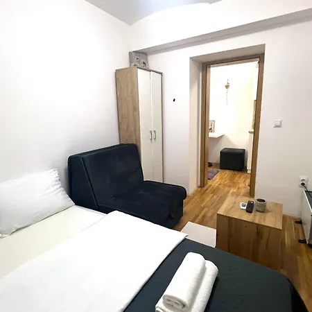 In The Center Apartment